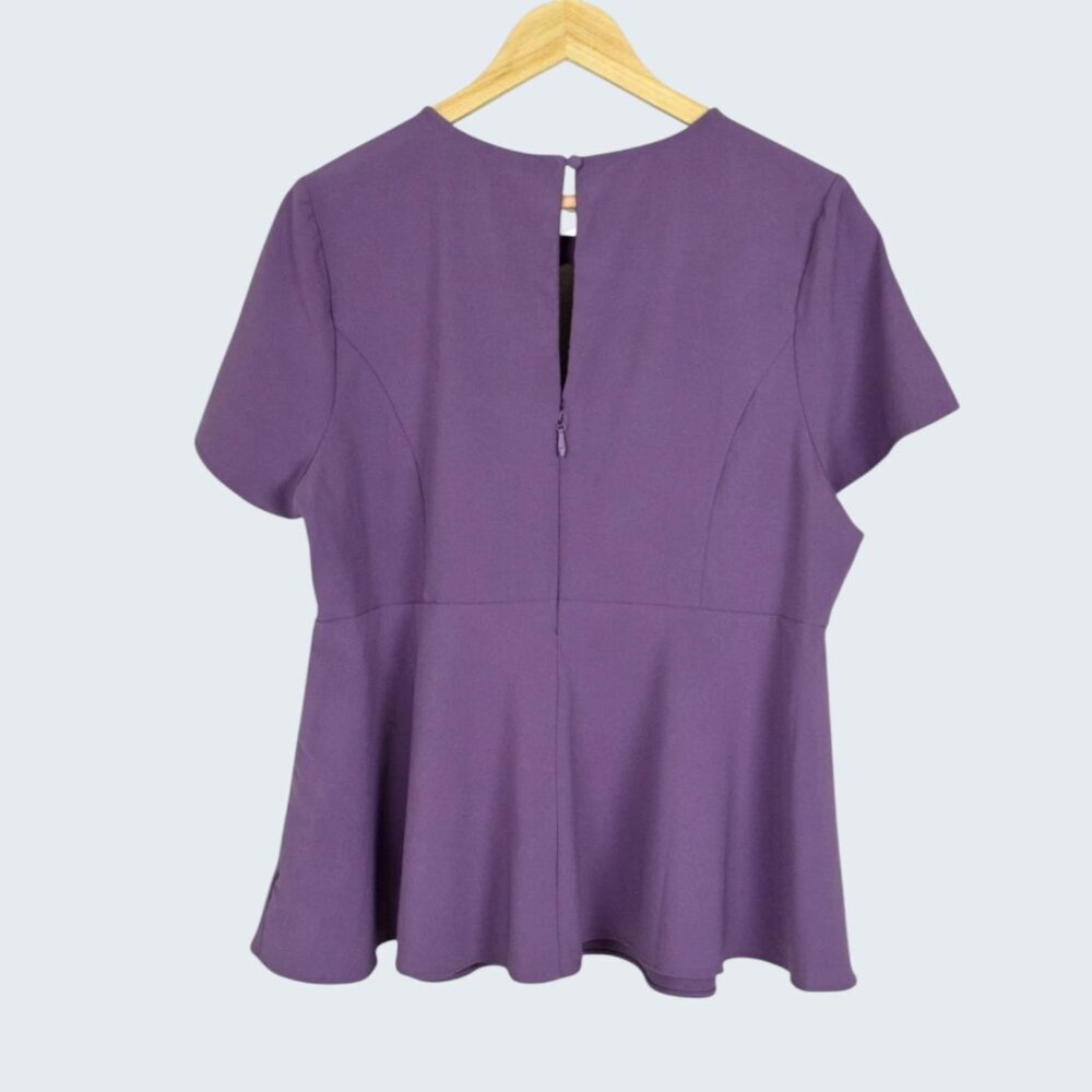 TORRID PURPLE CREPE CAGED PEPLUM TOP - Picture 4 of 5